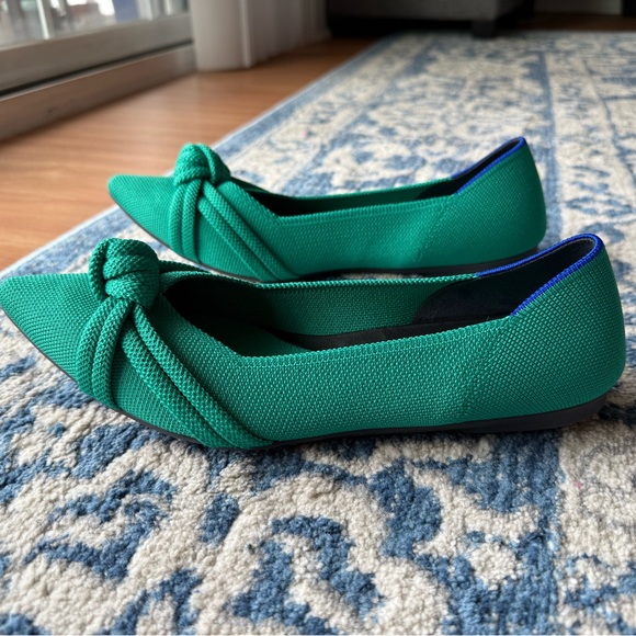 Rothy's The Knot Point Green Women's size 10 Shoes, never worn, no box. - Picture 3 of 4